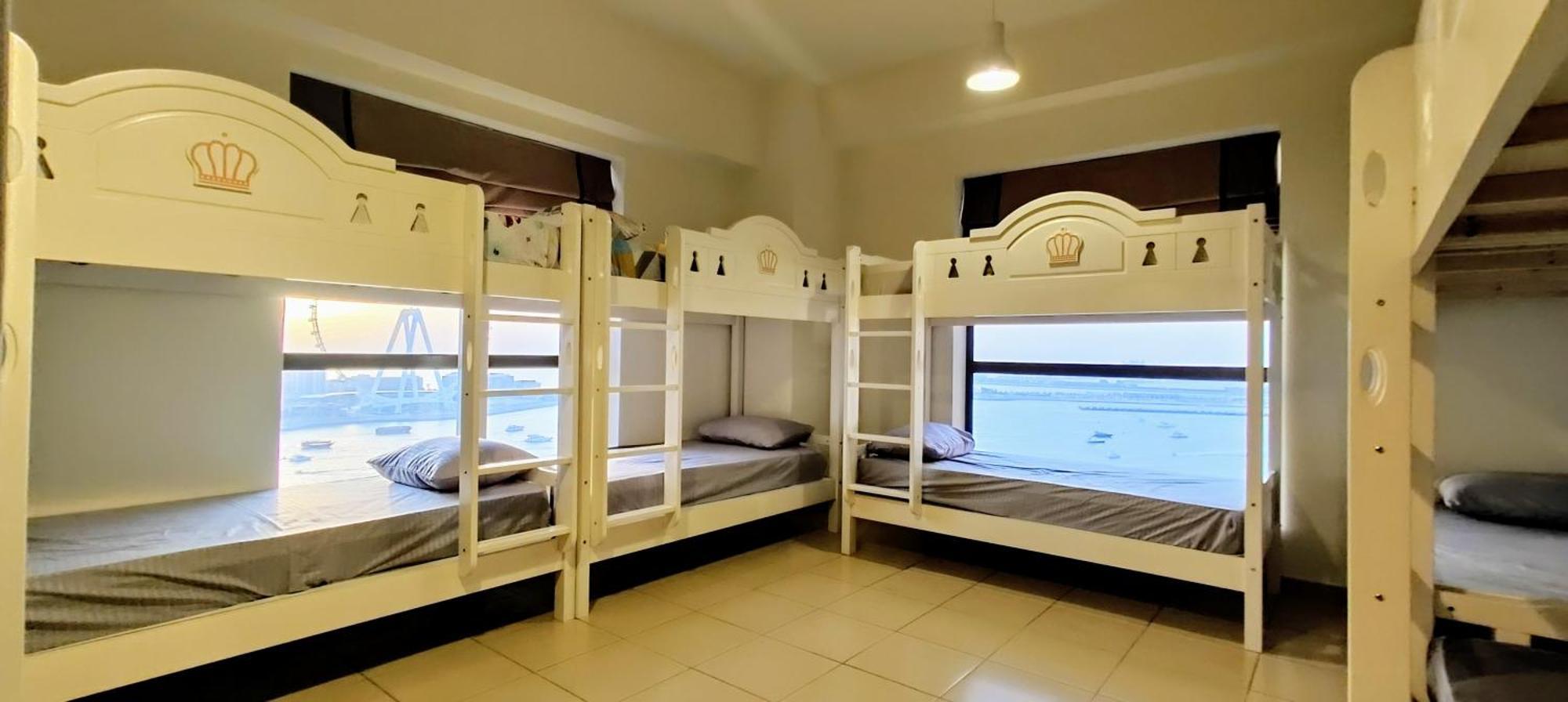 1 World Beach Property, Jbr, Award Winning Hostel, Coliving, Near Metro Dubai Eksteriør bilde
